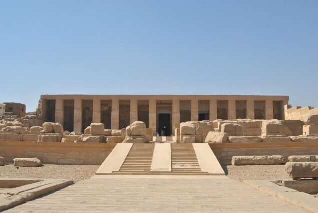 Discover the Fascinating Features of Dendera Temple